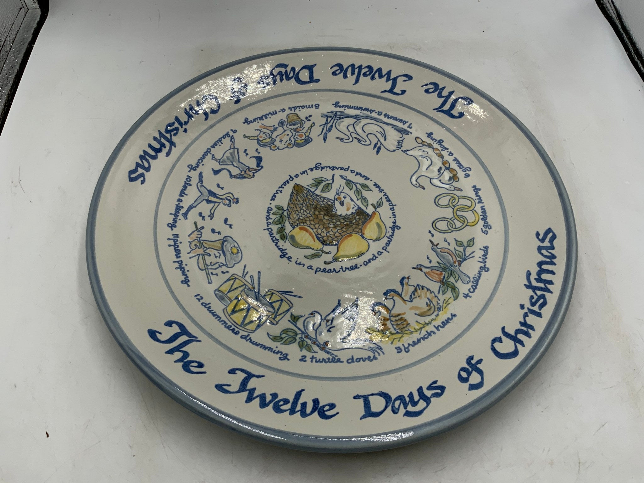 Louisville Stoneware Plate
